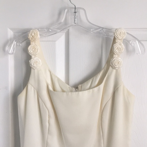 Wedding Dress. - Picture 2 of 5